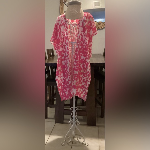 ☀️Pink Leopard Print Ruana &Visor Set☀️ - Picture 1 of 1